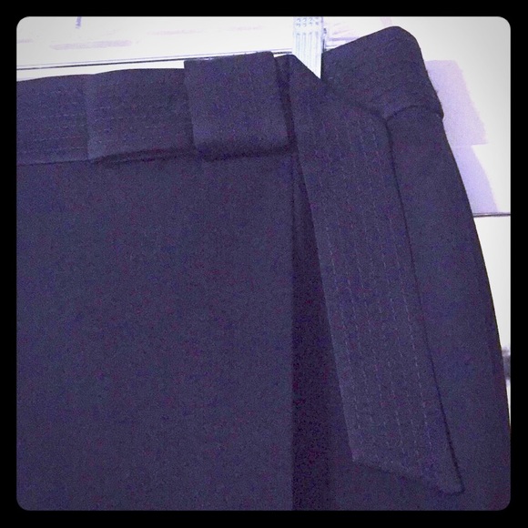Ann Taylor Dresses & Skirts - NWT Ann Taylor Half-bow Pencil Skirt